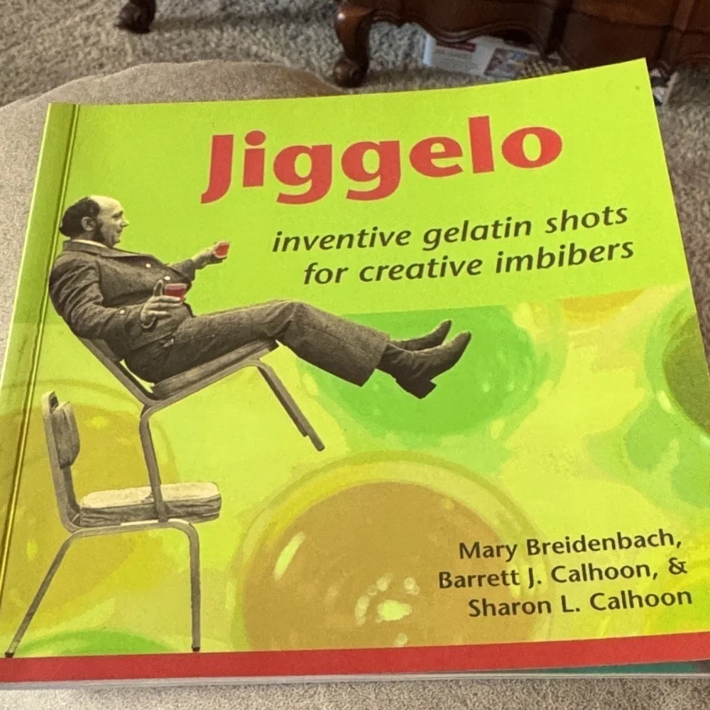 Jiggelo inventive gelatin shots for creative imbibers book EUC